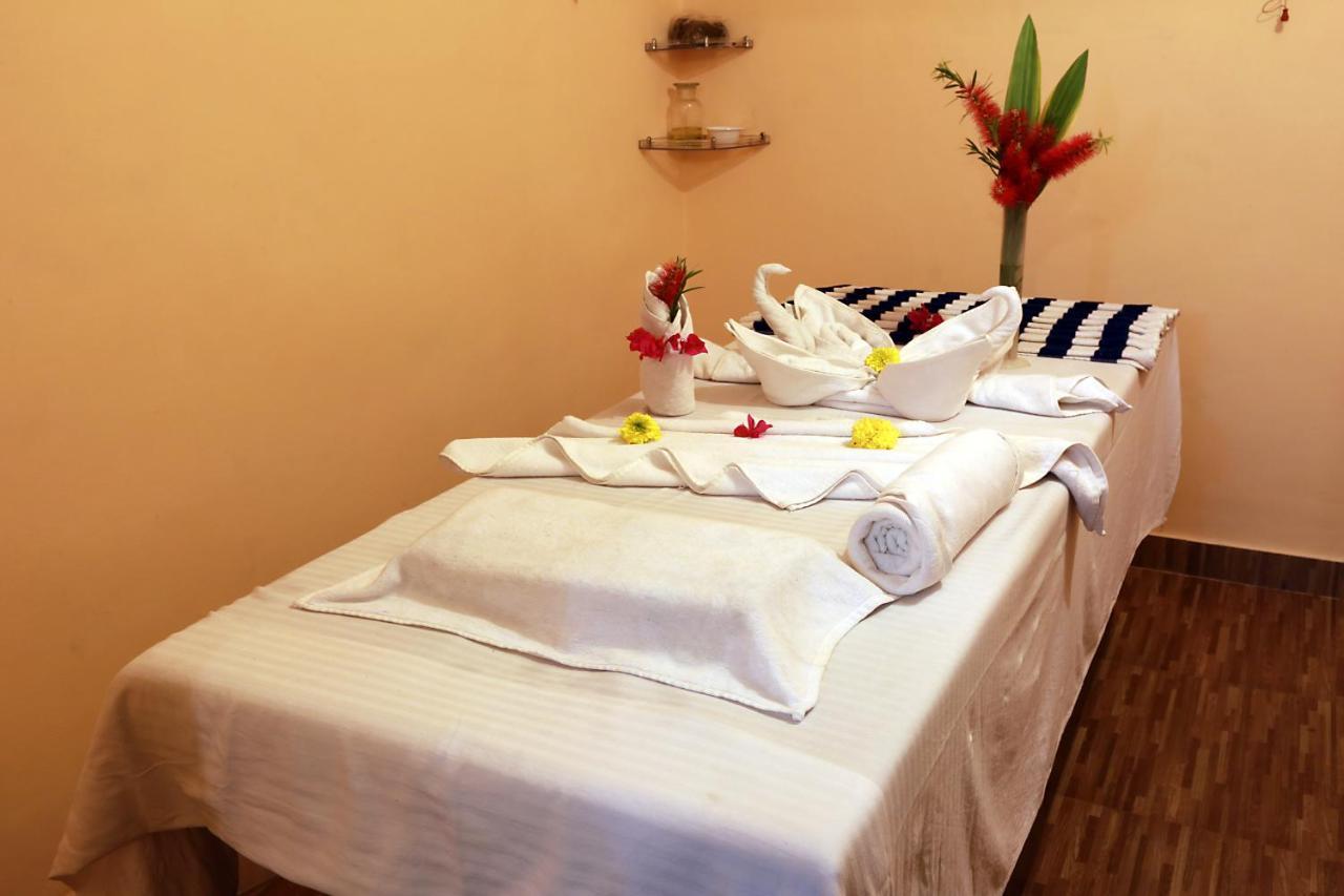 נייניטל Dewdrop Mango Bloom Resort מראה חיצוני תמונה